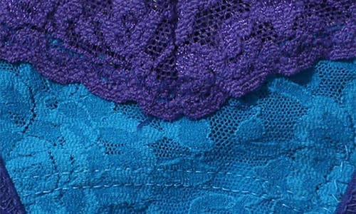 Hanky Panky Signature Lace Low Rise Thong In Island Blue/wild Violet