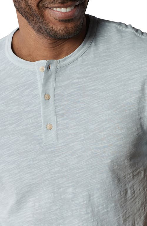 The Normal Brand Men's Active Short Sleeve Puremeso Henley In Stone In Mist