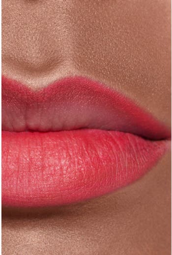 Chanel Le Crayon Levres Longwear Lip Pencil • Lip Liner Review & Swatches