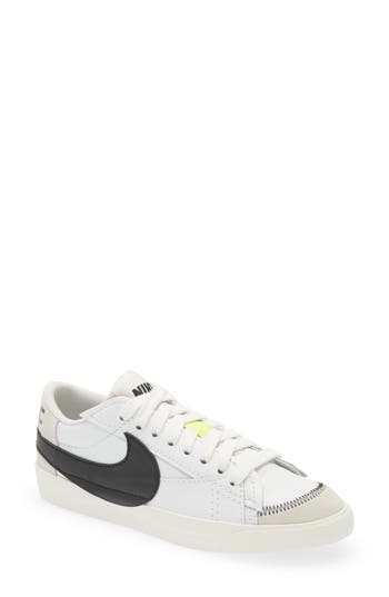 Nike Blazer Low '77 Jumbo Sneaker In White/black/white