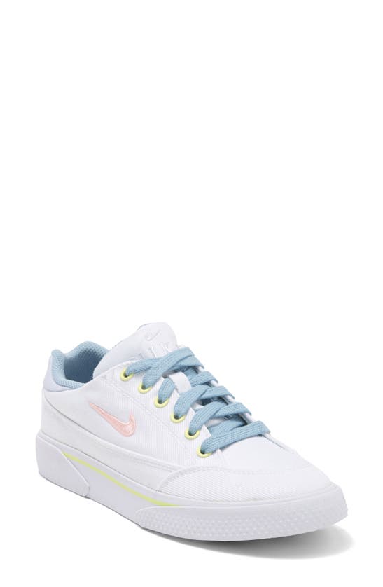 Nike Gts 97 Low-top Sneakers In White/ Blue