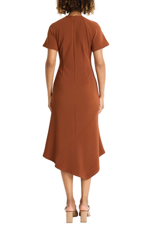 Maggy London Short Sleeve Asymmetric Hem Midi Dress In Cedar