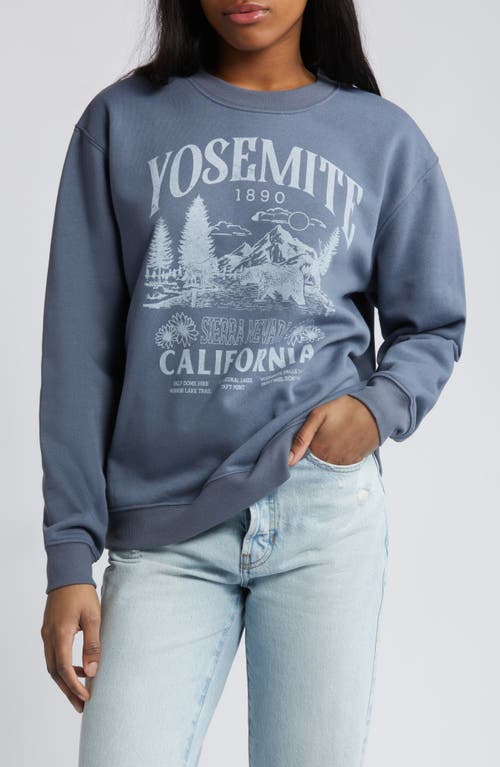 Yosemite Graphic Sweatshirt in Washed Blue