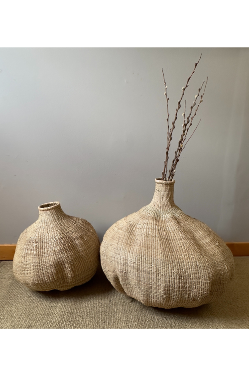 Mbare Garlic Basket In Natural/brown