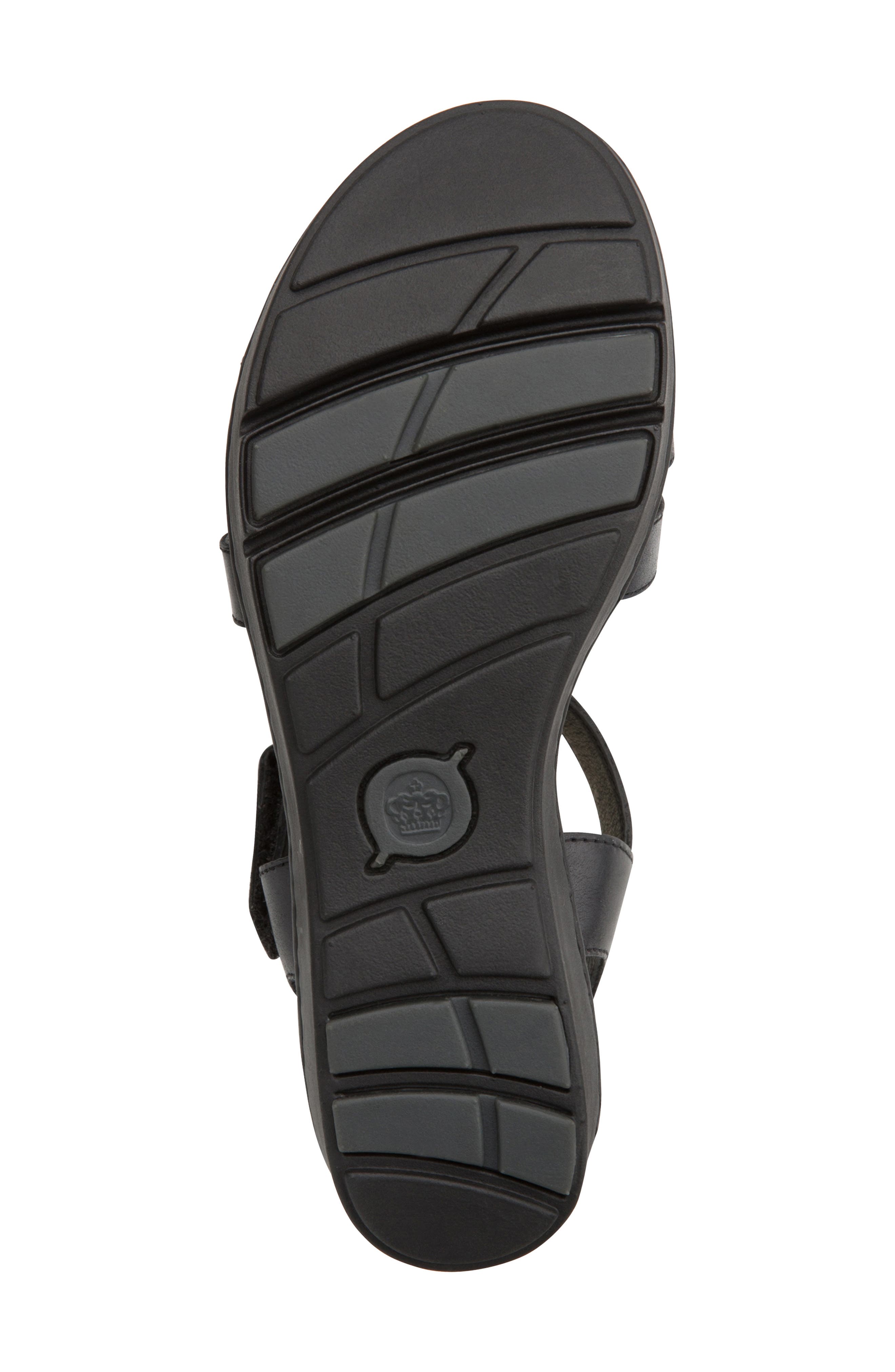 born pawnee platform wedge sandal