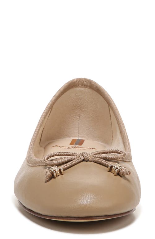 Sam Edelman Felicia Luxe Flat In Soft Beige
