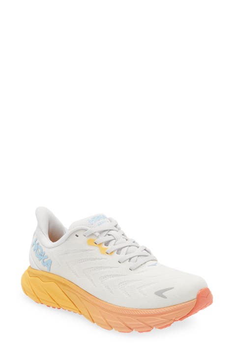 womens yellow athletic shoes