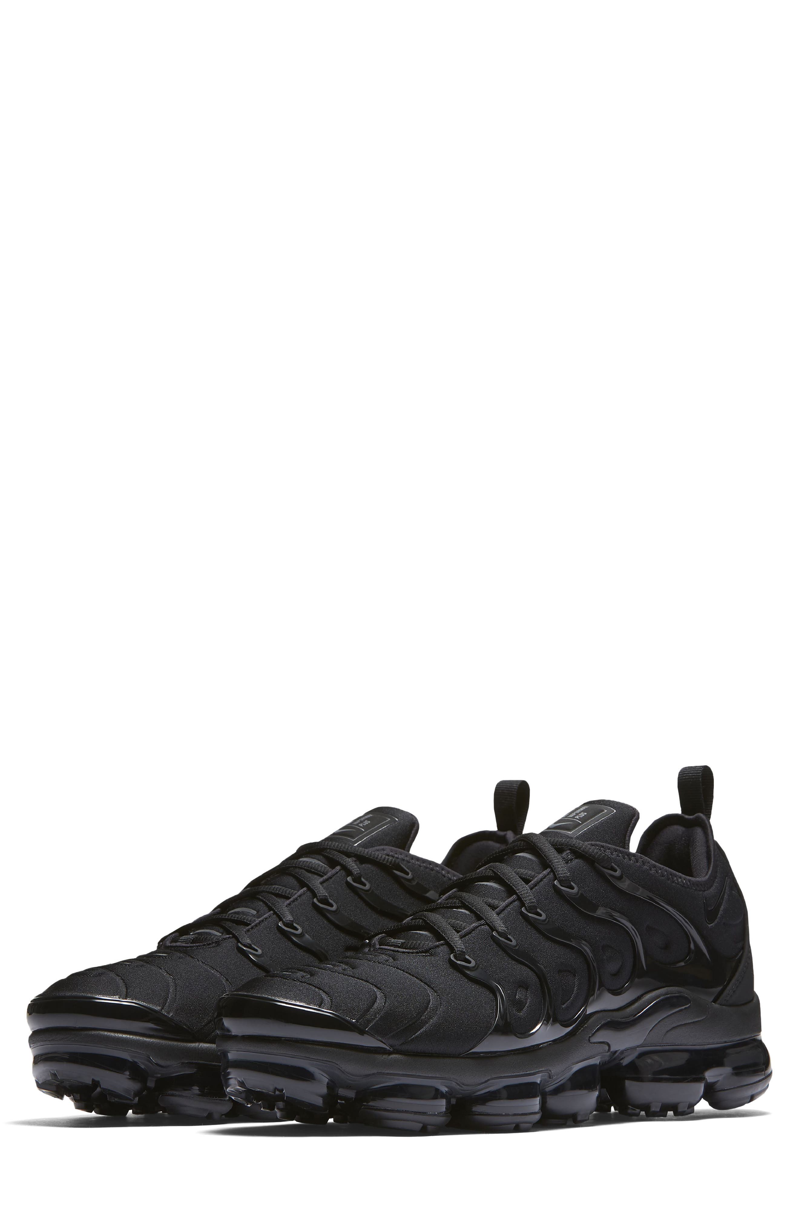 mens black vapourmax