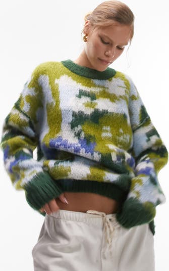 Fuzzy crewneck shop