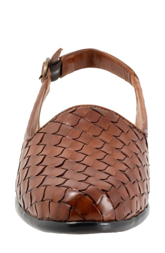 Trotters Lea Slingback Flat In Brown
