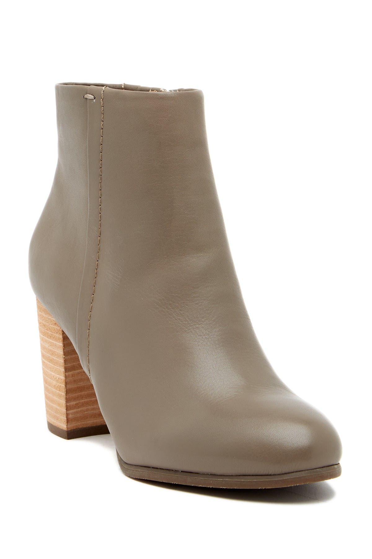vionic kennedy ankle boot