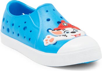 Nordstrom Rack Is Having a Flash Sale on Kids' Crocs, Native Shoes,  Skechers, and More
