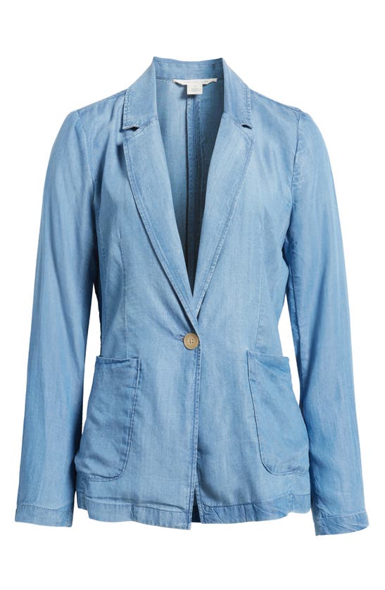 Caslon Chambray Blazer In Medium Light Wash