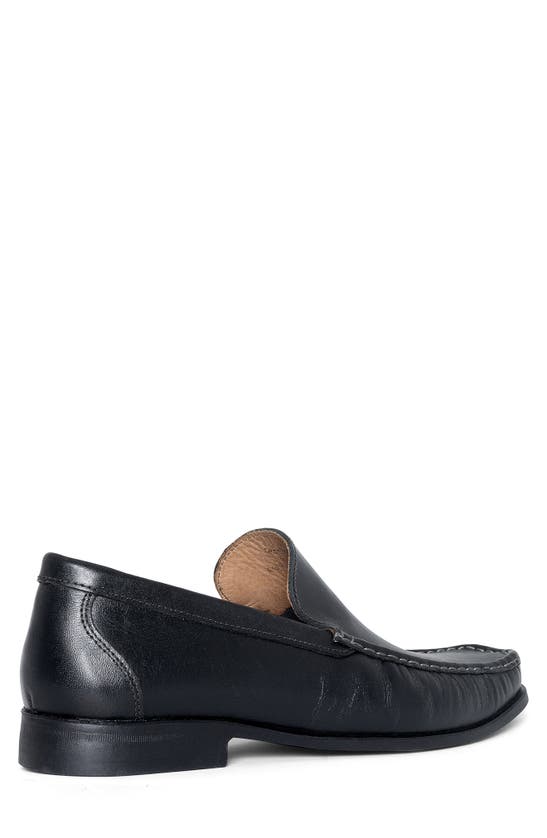 Donald Pliner Reuben Loafer In Black