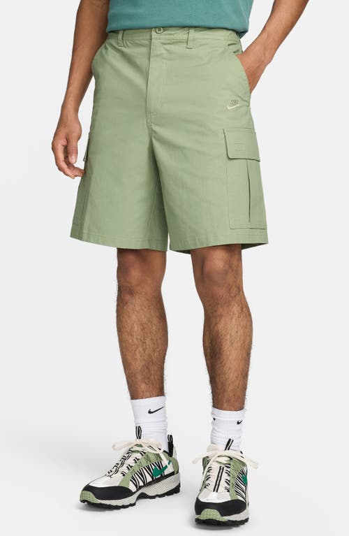 Nike Club Cargo Shorts In Green