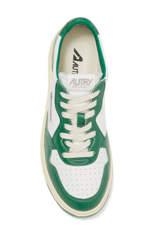 Autry White And Green Two-tone Leather Medalist Low Sneakers In Leat/leat Wht/green