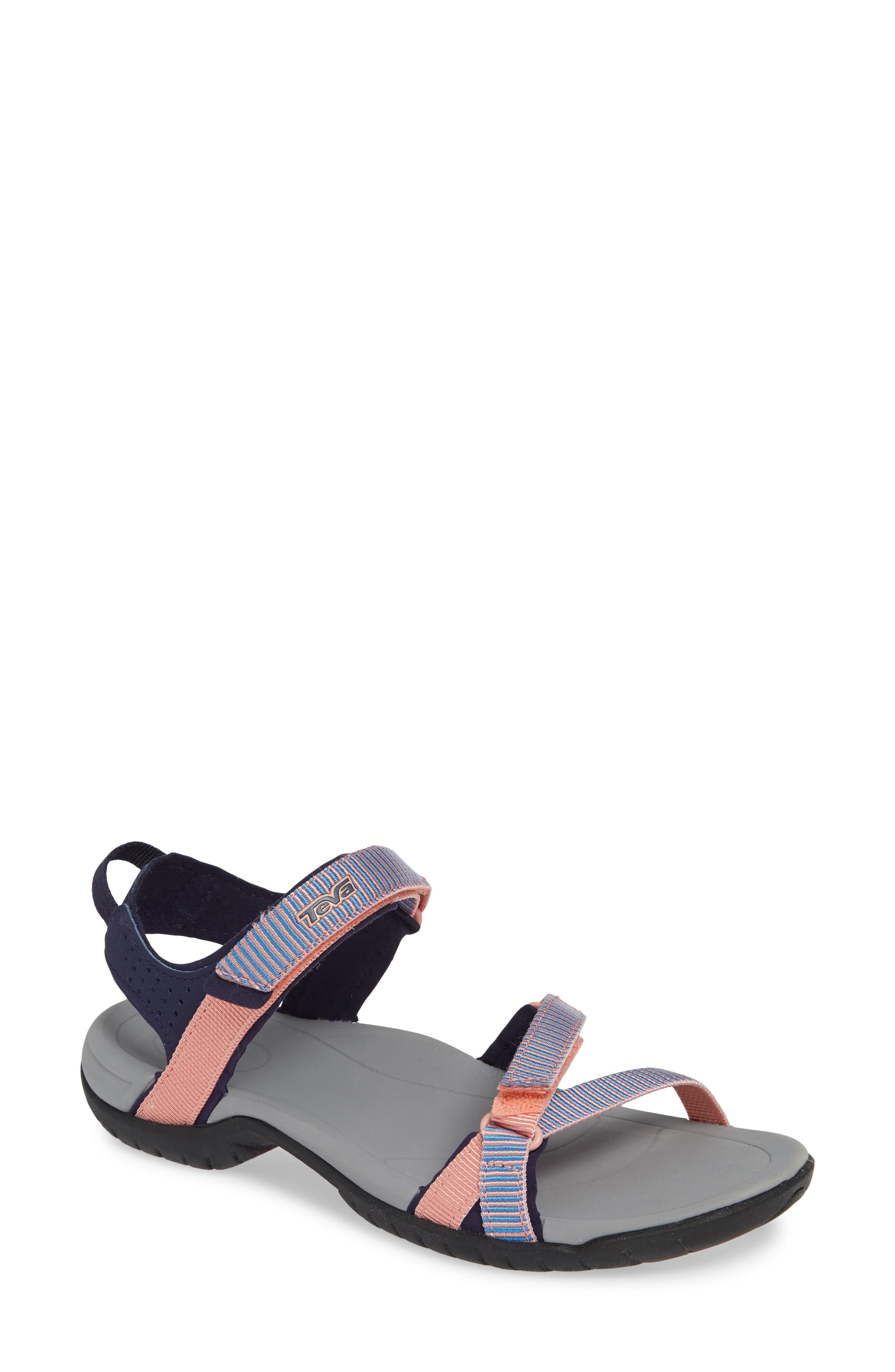 nordstrom rack tevas