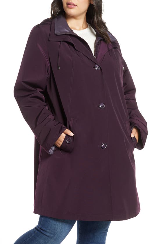Gallery Hooded Raincoat With Liner In Blackberry