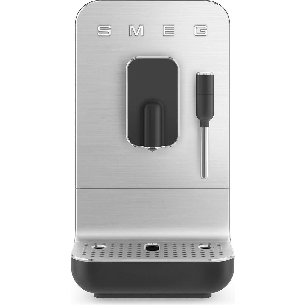 Smeg Fully Automatic Coffee Machine With Steam Wand In Matte Black