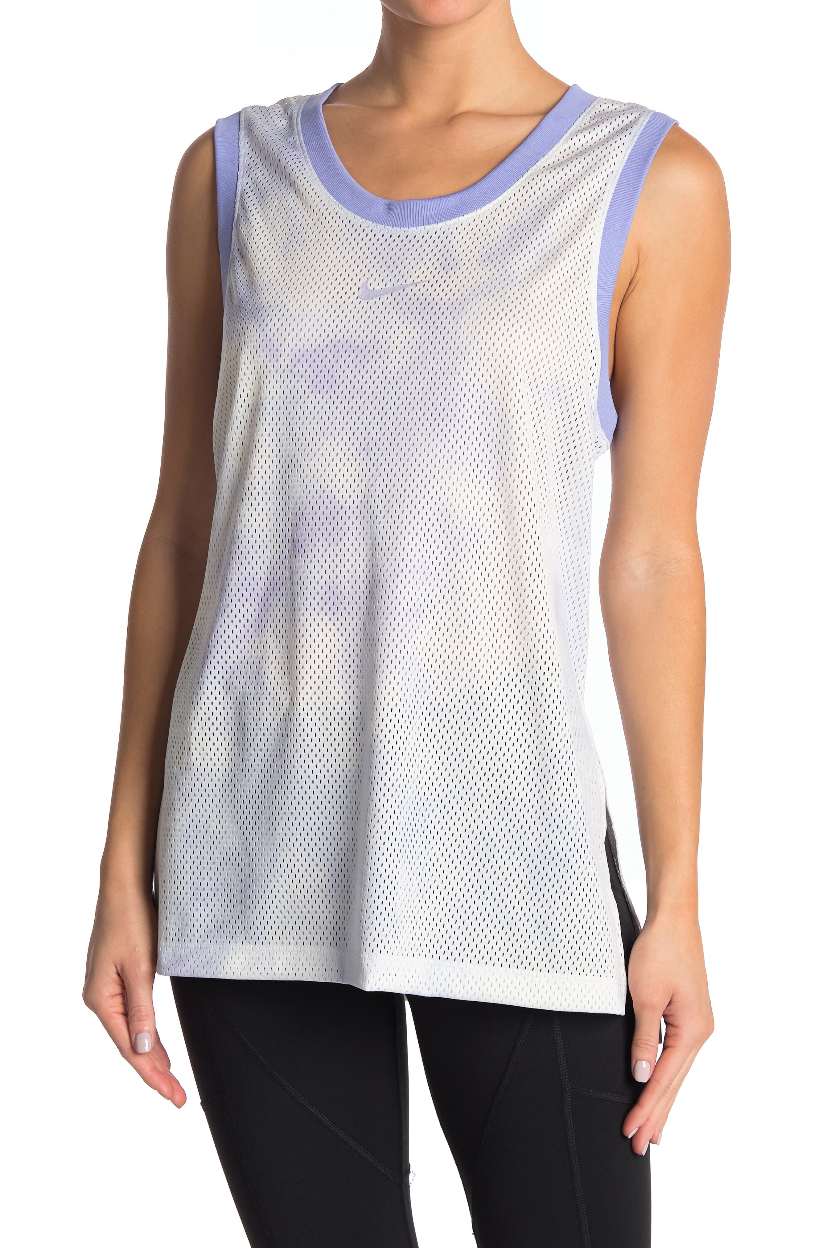 Nike Icon Clash Fast Tights Black / Metallic Gold Light up your route with  the Nike Icon Clash Fast Tights. Stretchy fabric keeps your moving freely,  with plenty of storage for go-to