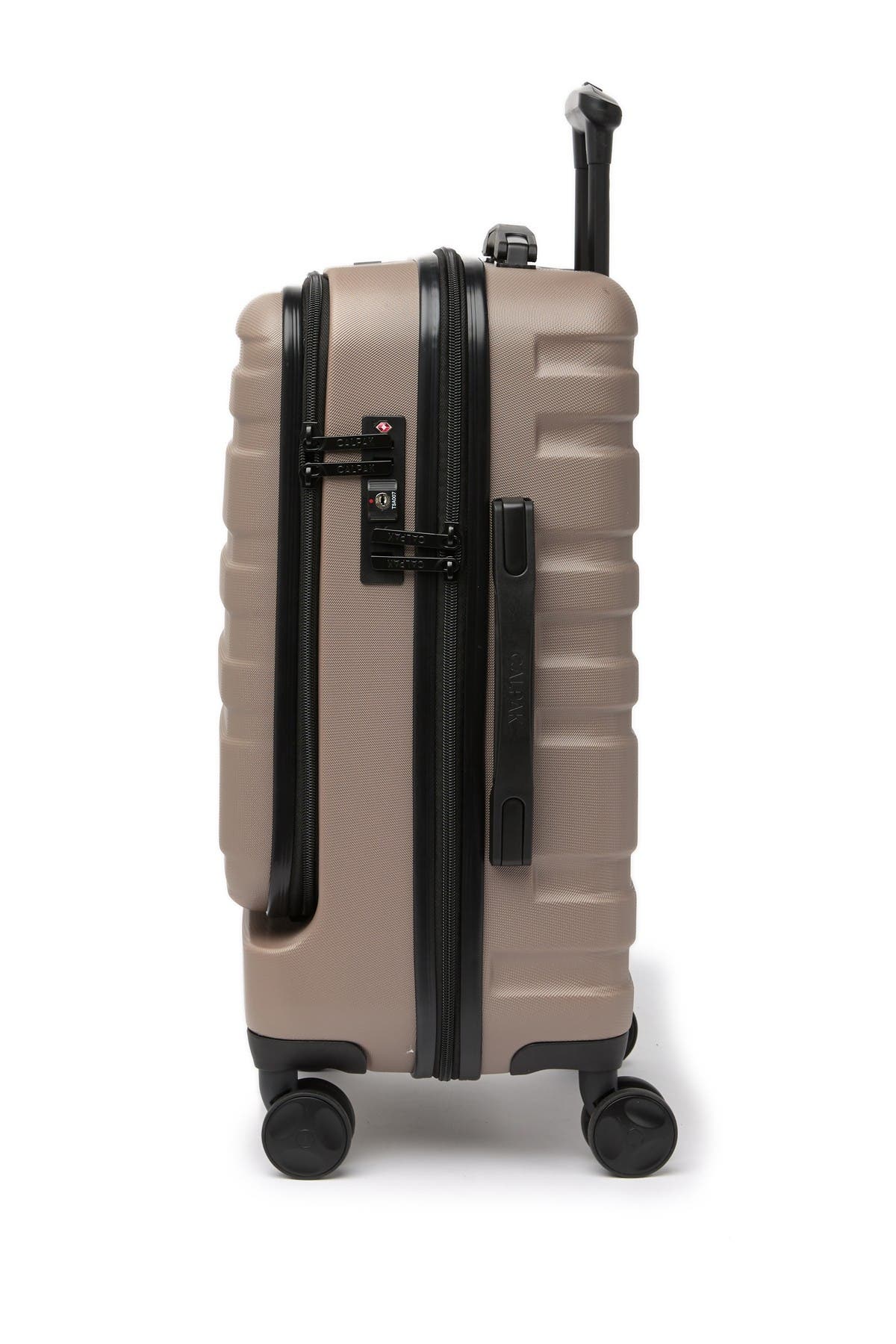 calpak luggage voyager