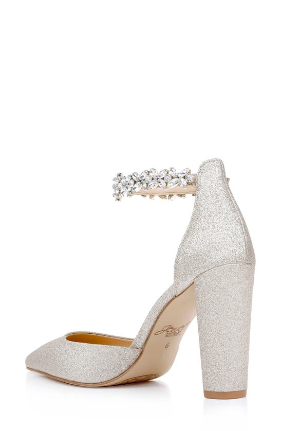 Jewel Badgley Mischka Ollie Pump In Light Gold Glitter