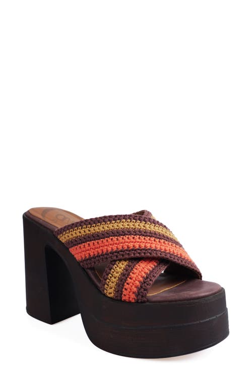 Erismar Platform Sandal in Brown Fabric