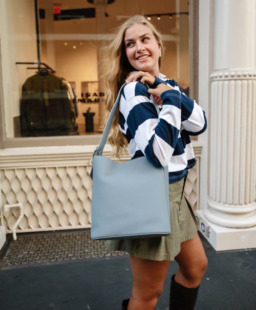 Gigi New York Avery Bucket In Coastal Blue