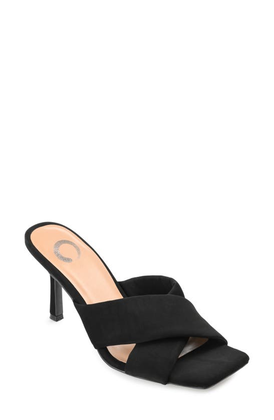 JOURNEE COLLECTION OPPAL SQUARE-TOE PUMP