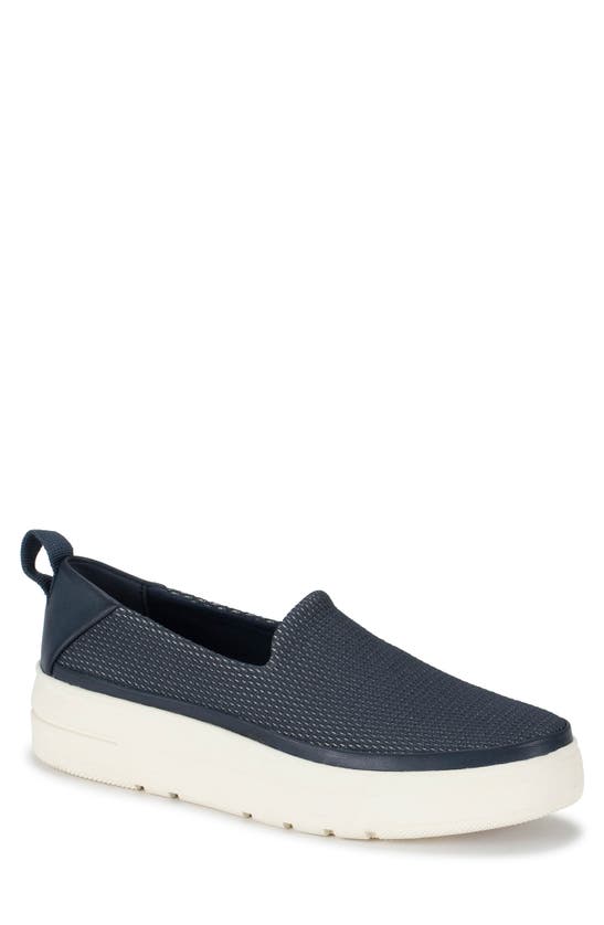 Baretraps Women's Nevin Slip-on Sneaker Women's Shoes In Navy Blue ...