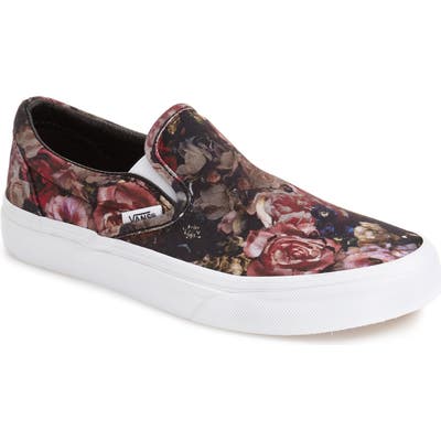 Vans Classic Slip-On Sneaker, Black