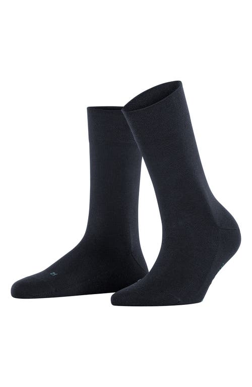 Shop Falke Sensitive New York Crew Socks In Dark Navy