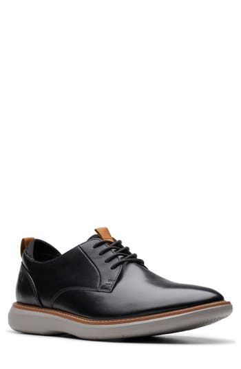 Clarks Collection Men's Brantin Plain Toe Dress Casual Shoes In Black Leather