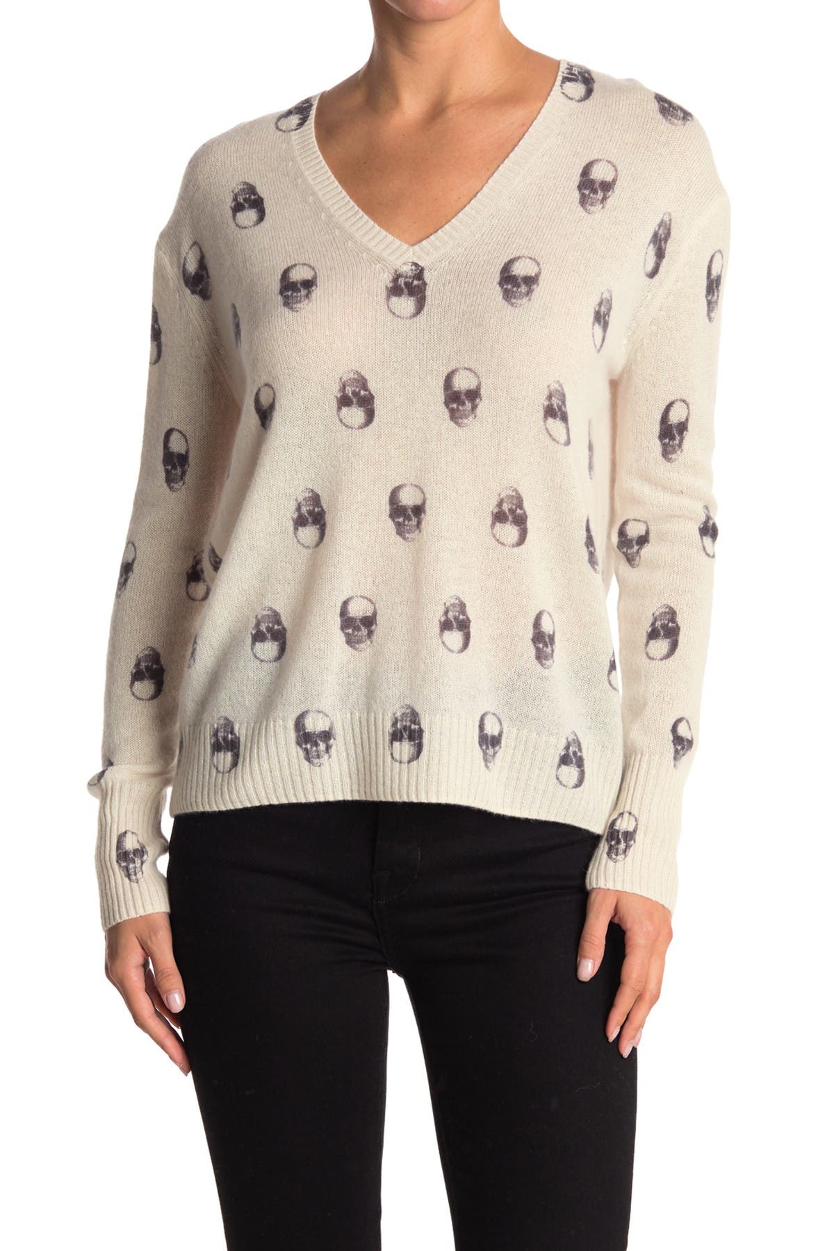 grey skull sweater