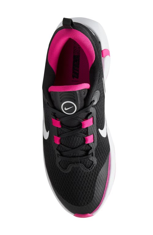 Nike Kidfinity Sneaker In Black/white/laser Fuchsia