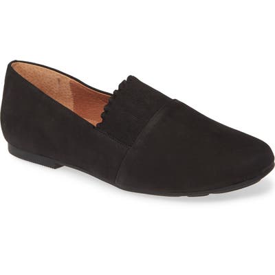 Gentle Souls Signature Lilah Ruffle Flat, Black