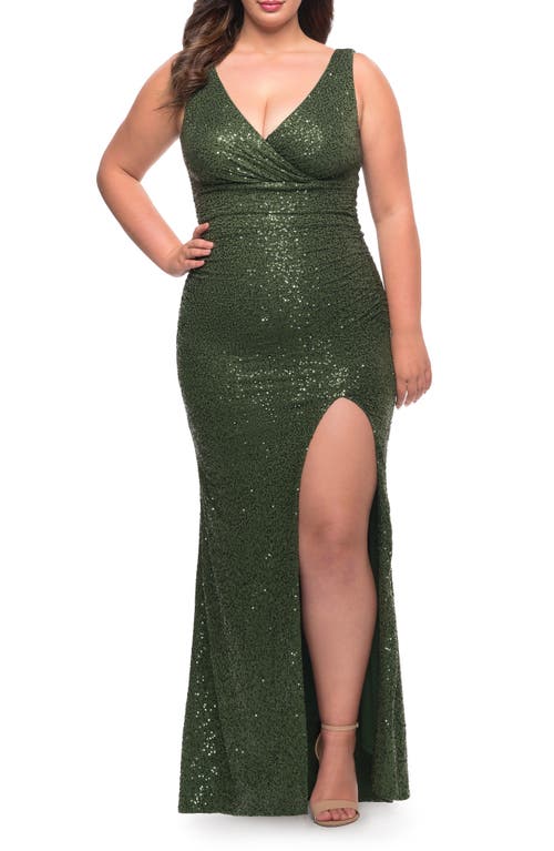 Ruched Stretch Sequin Gown in Emerald