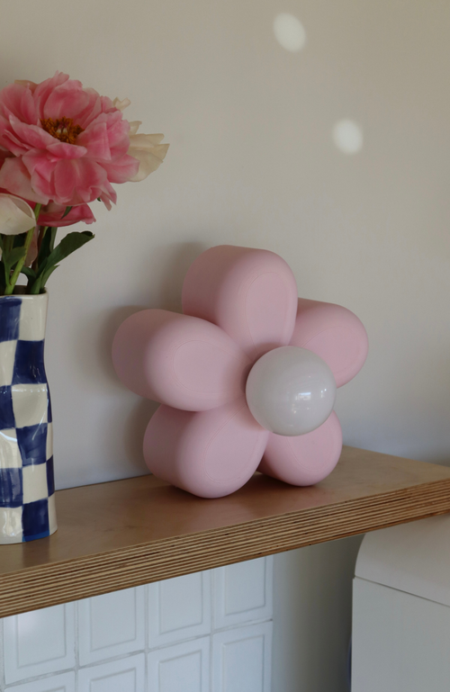 Sofiest Designs Daisy Lamp In Bubblegum Pink