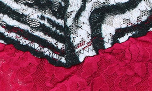 Shop Hanky Panky Signature Lace Original Rise Thong In Venetian Pink/zebra