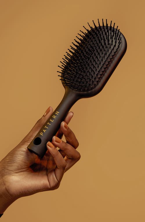 Pattern Beauty Paddle Brush In No Color