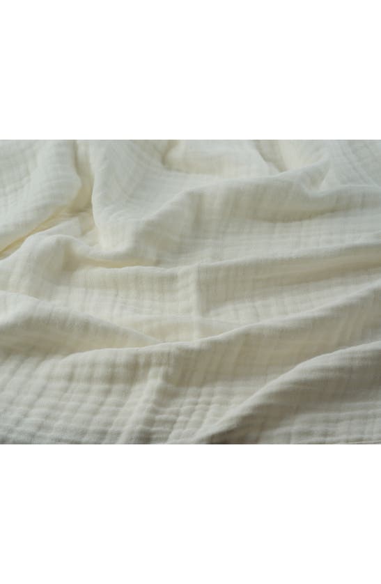 Shop Bearaby Organic Cotton Muslin Cocoon Throw Blanket In Cloud White