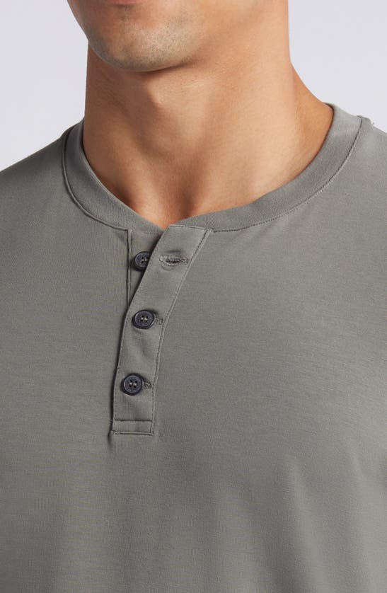 Free Fly Flex Performance Henley In Fatigue