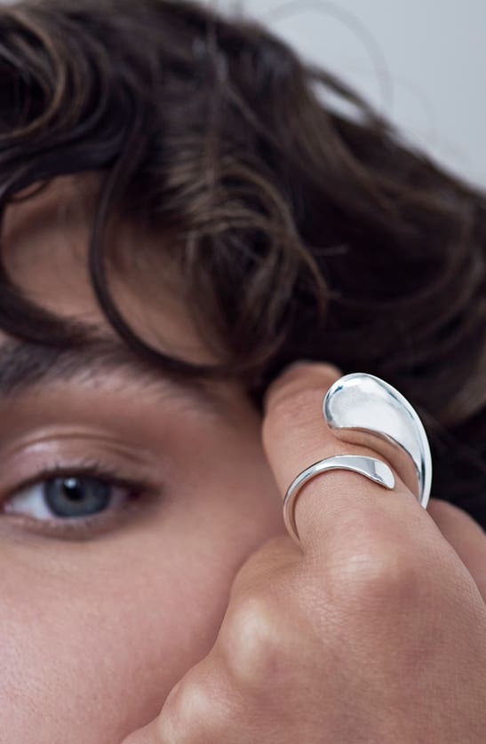 Shop Kloto Fluid Bypass Ring In Silver