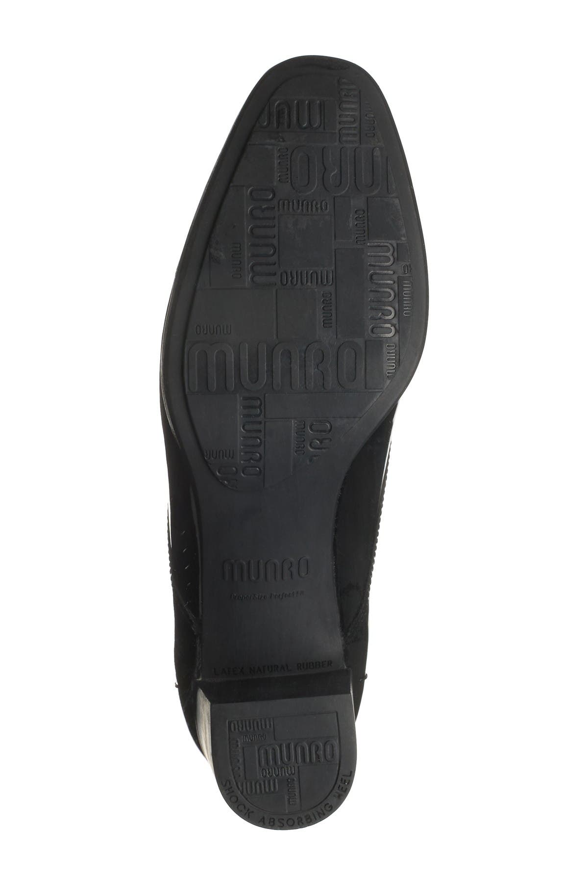 munro shoes extra wide