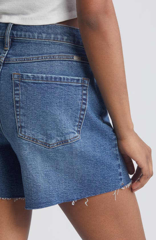 1822 Denim Loose Frayed Hem Denim Shorts In Benny