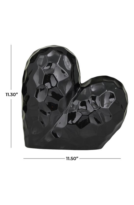 VIVIAN LUNE HOME VIVIAN LUNE HOME BLACK PORCELAIN HEART SCULPTURE