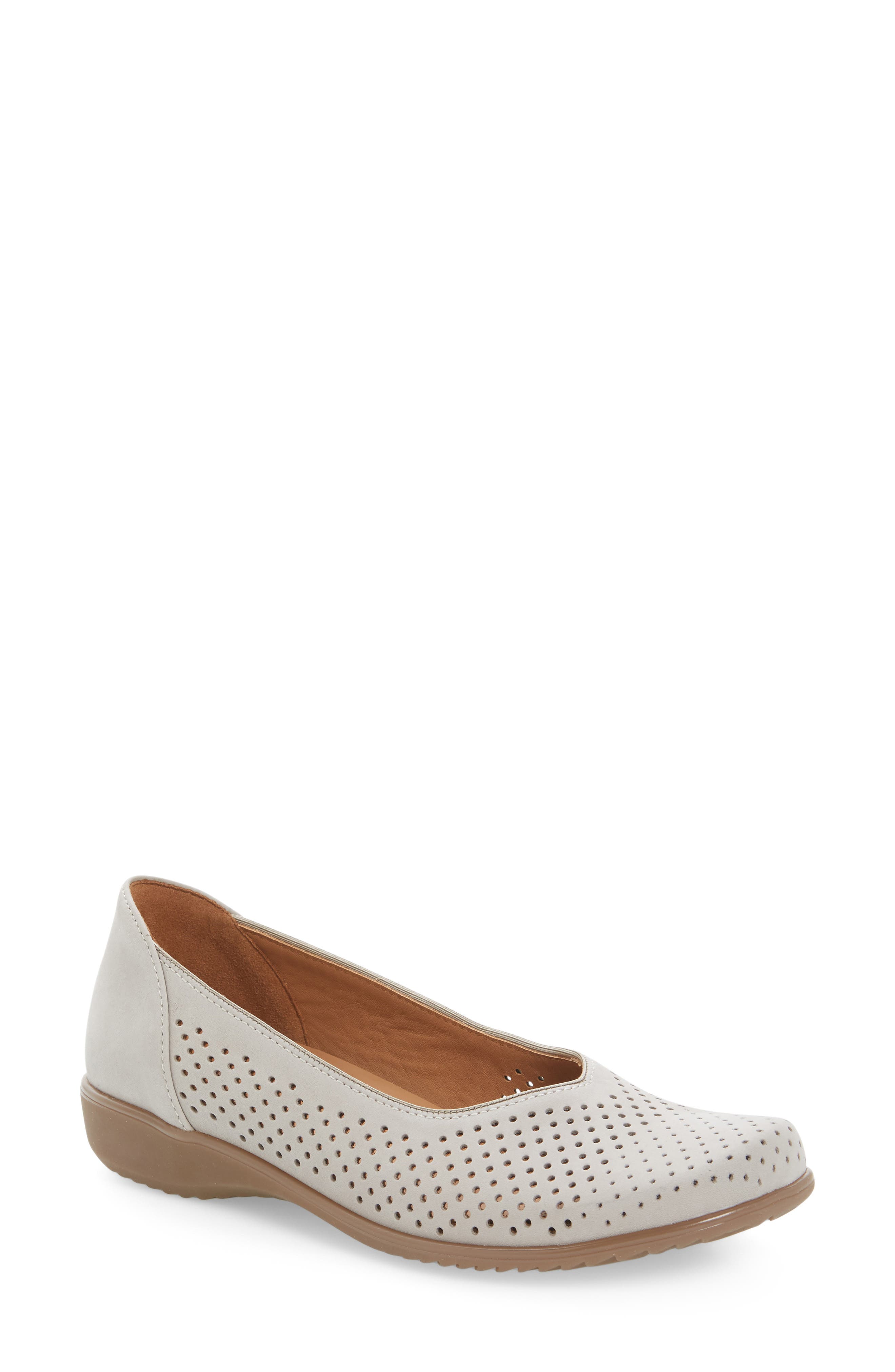 Ara Avril Perforated Flat