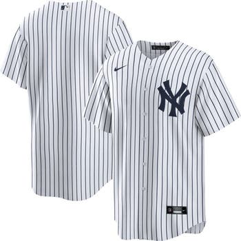 NY Yankees Black Design New York Yankee T-Shirt -S-5XL All Colors