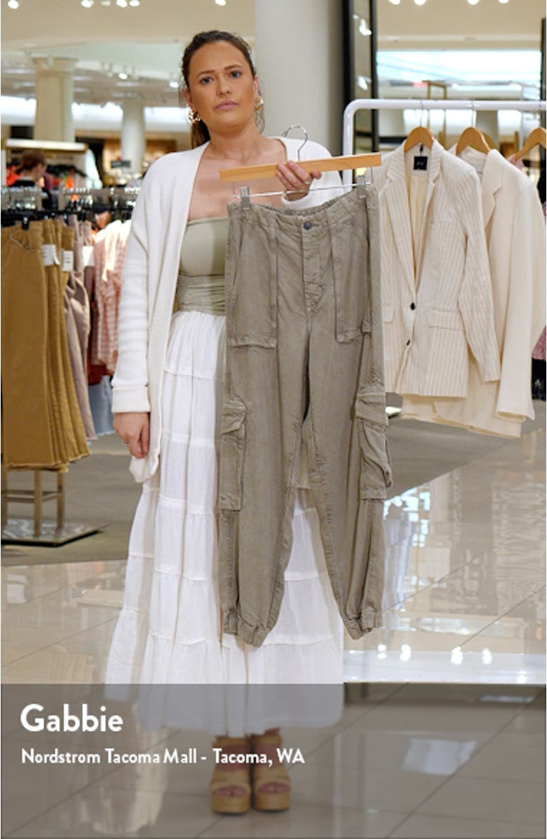 Frieda Cargo Joggers, sales video thumbnail