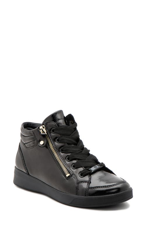 Rei Sneaker in Black Patent